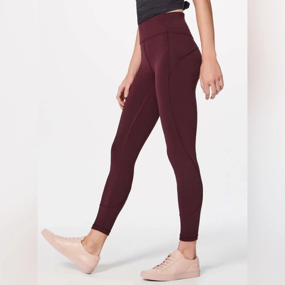 Lululemon women’s In Movement Tight 7/8 tight 25” everlux size 4 - Picture 7 of 7